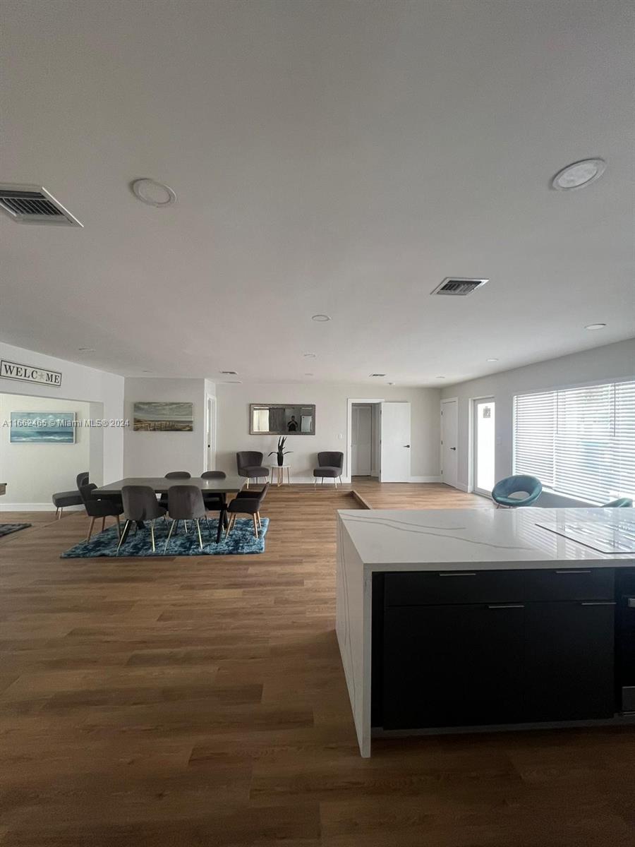 45 NW 103rd St