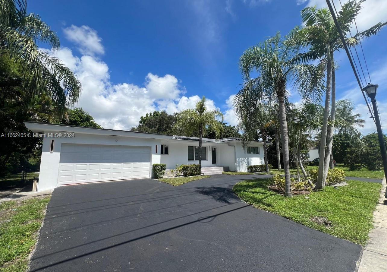 45 NW 103rd St