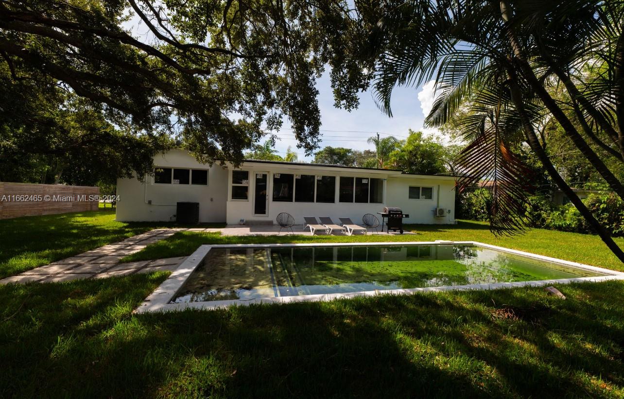 45 NW 103rd St