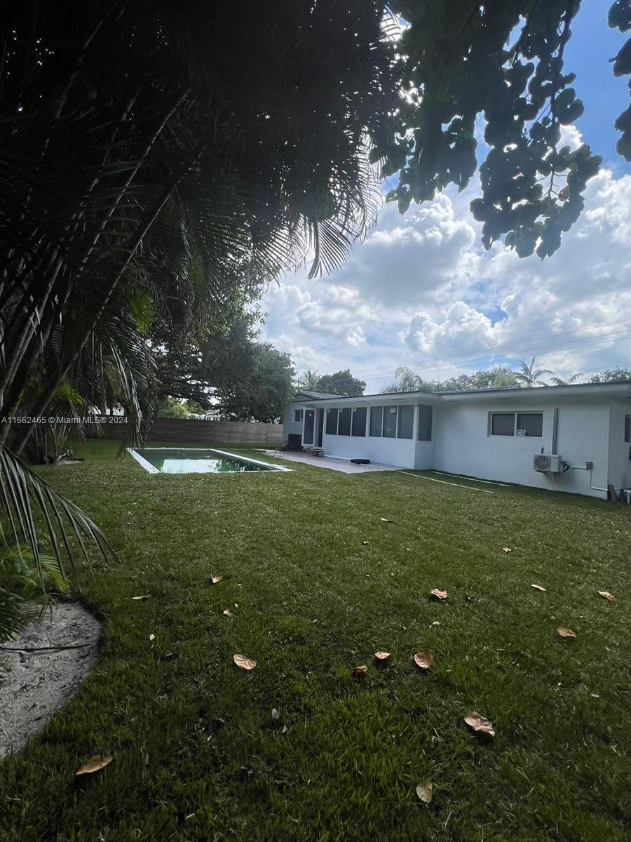 45 NW 103rd St