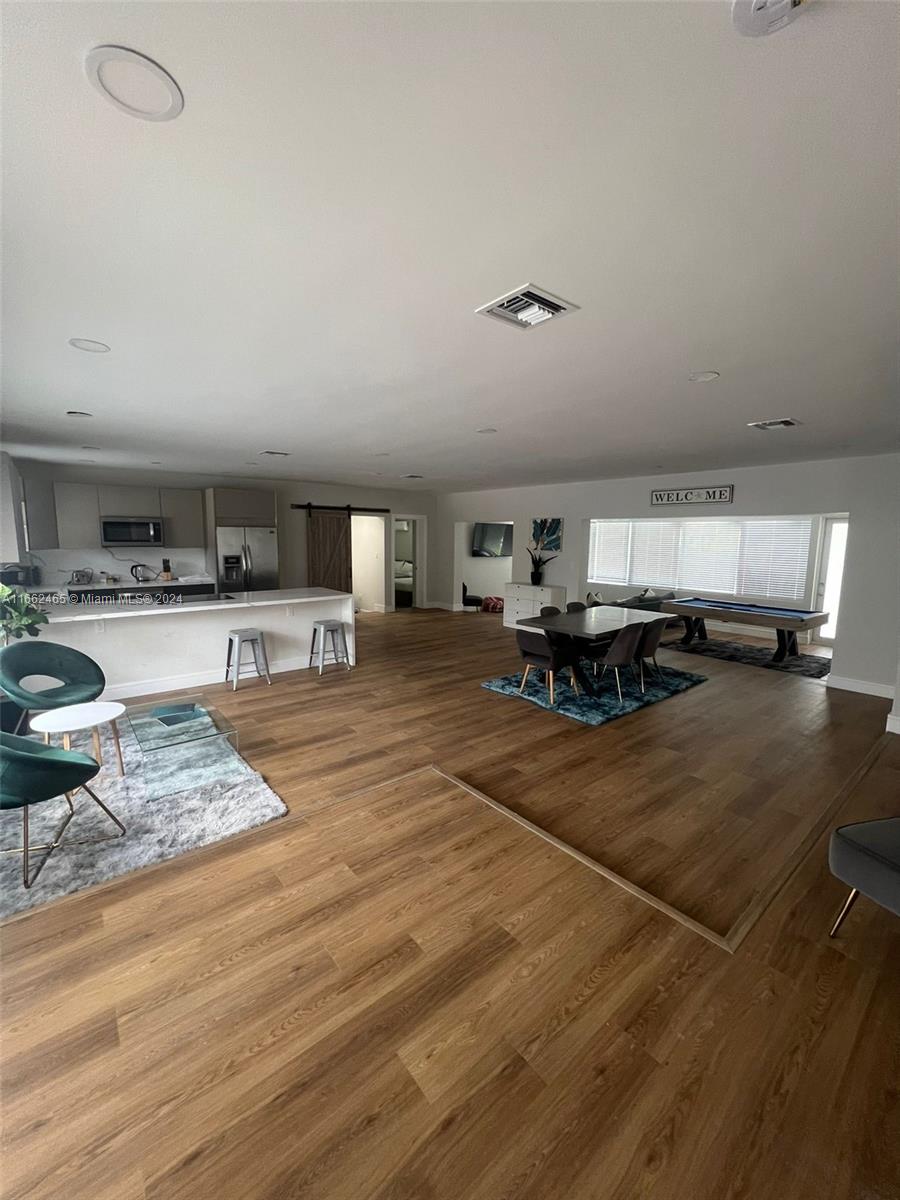 45 NW 103rd St