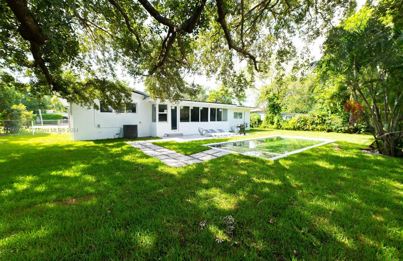 45 NW 103rd St