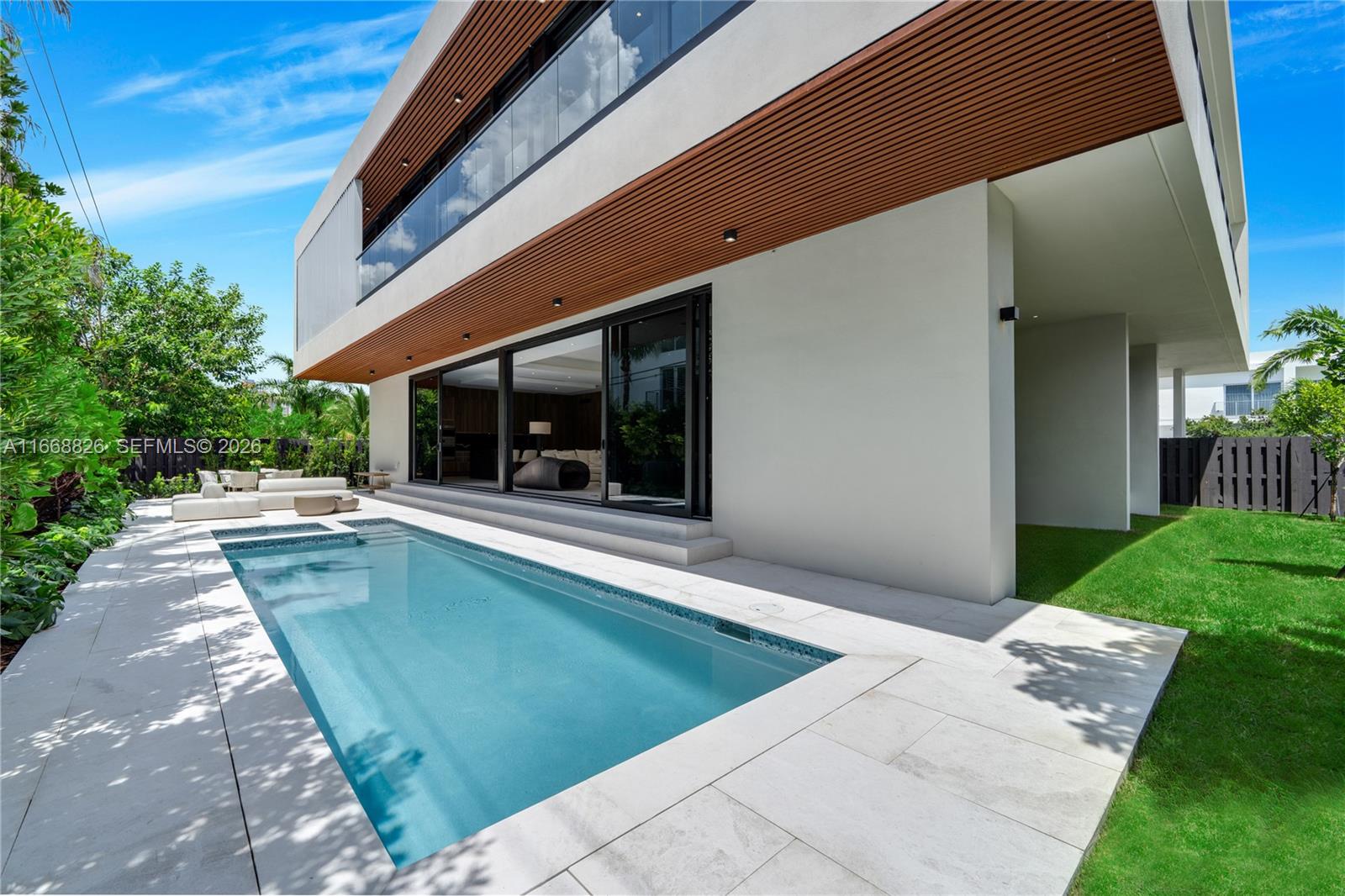 262 189th Terrace