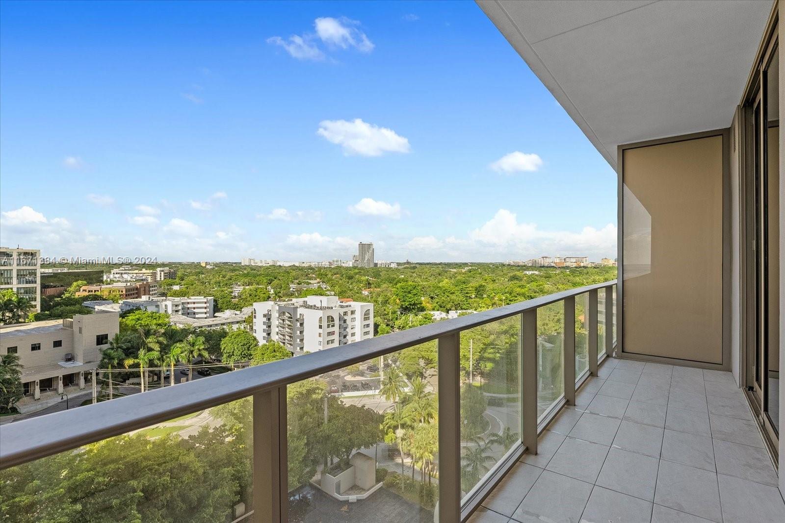 2678 Tigertail Ave # 909