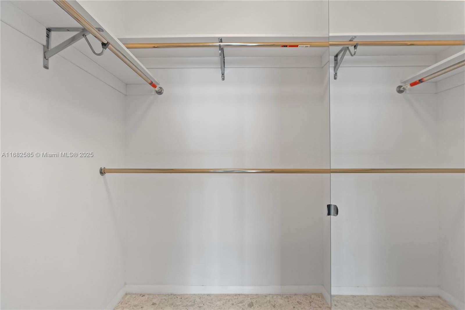 325 S Biscayne Blvd # 4218