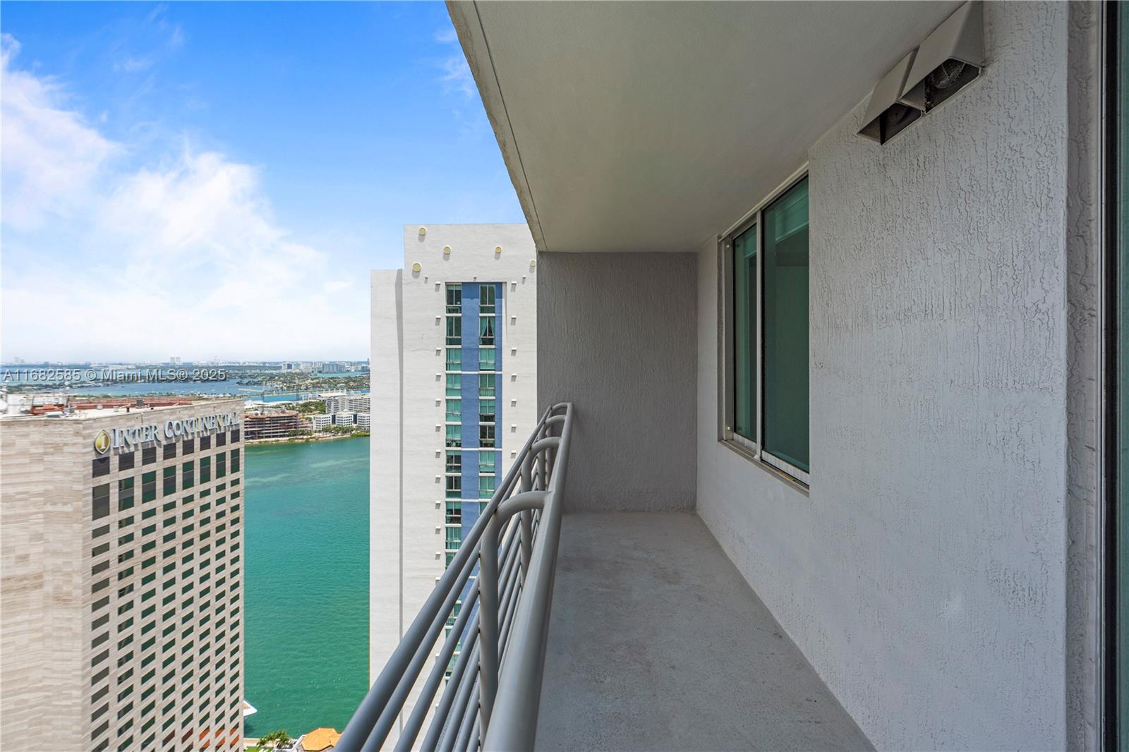 325 S Biscayne Blvd # 4218
