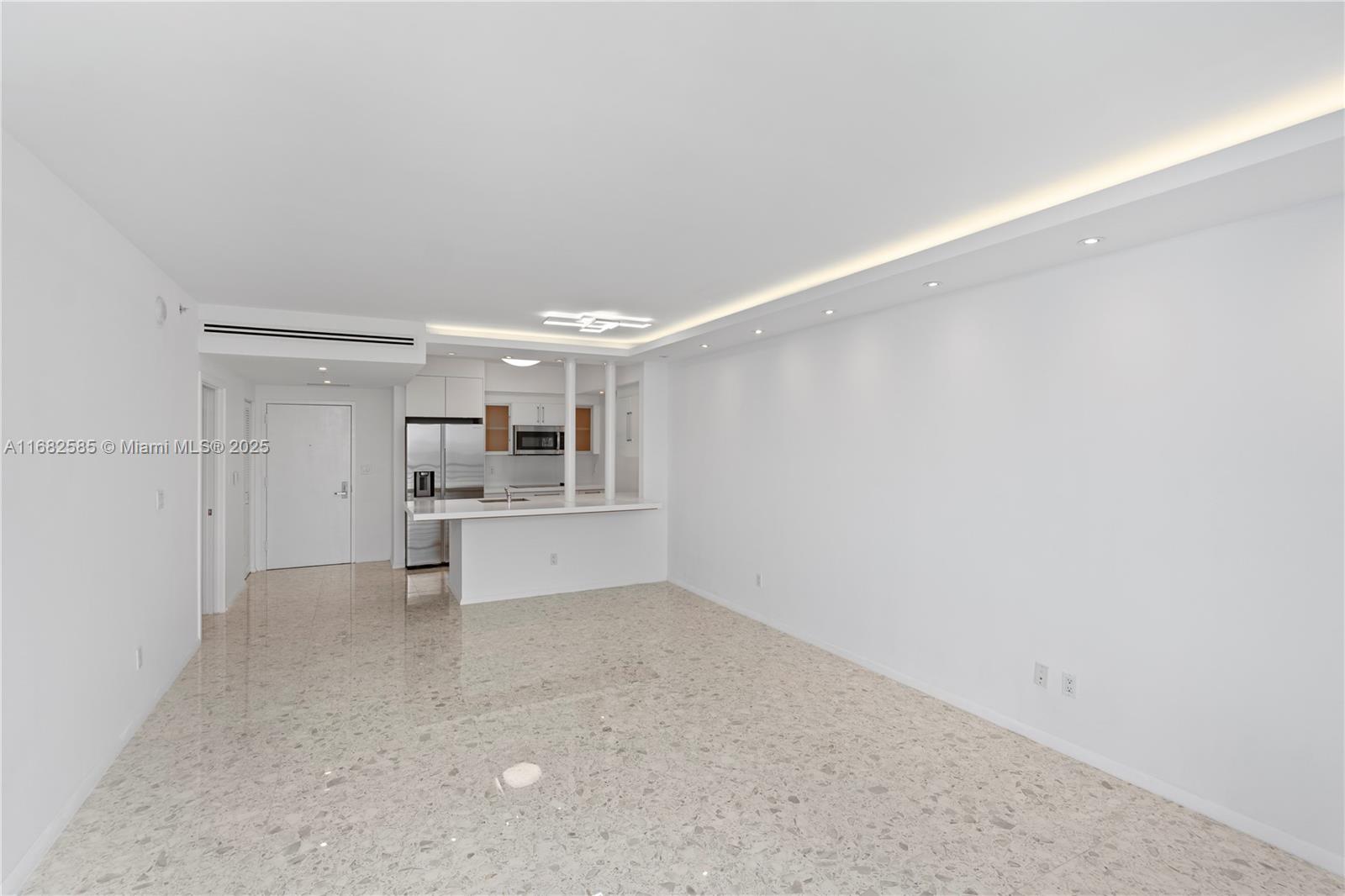 325 S Biscayne Blvd # 4218