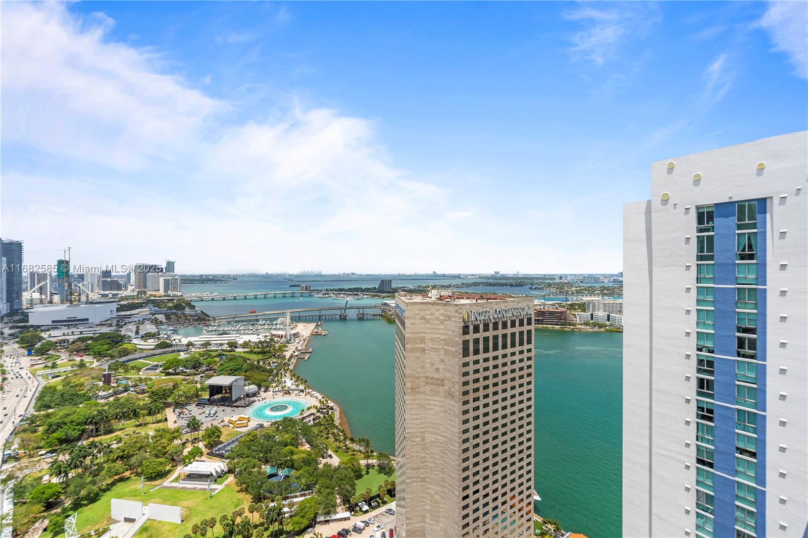 325 S Biscayne Blvd # 4218