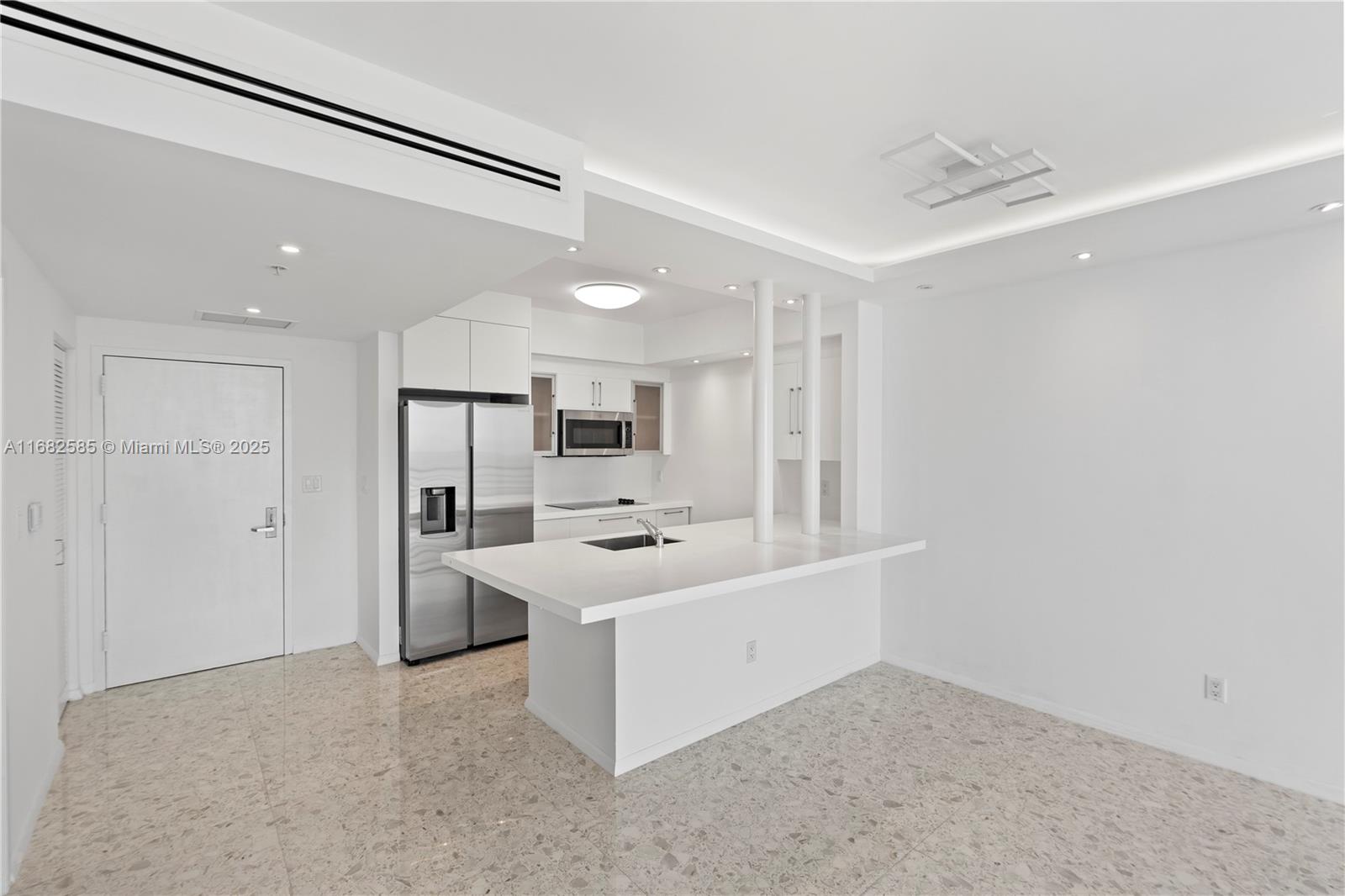 325 S Biscayne Blvd # 4218