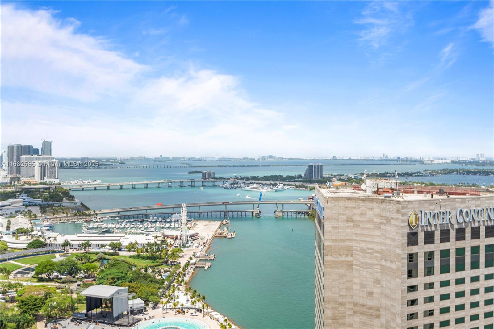 325 S Biscayne Blvd # 4218