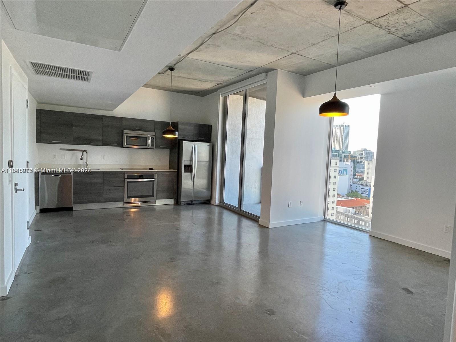 151 SE 1st St # 1708