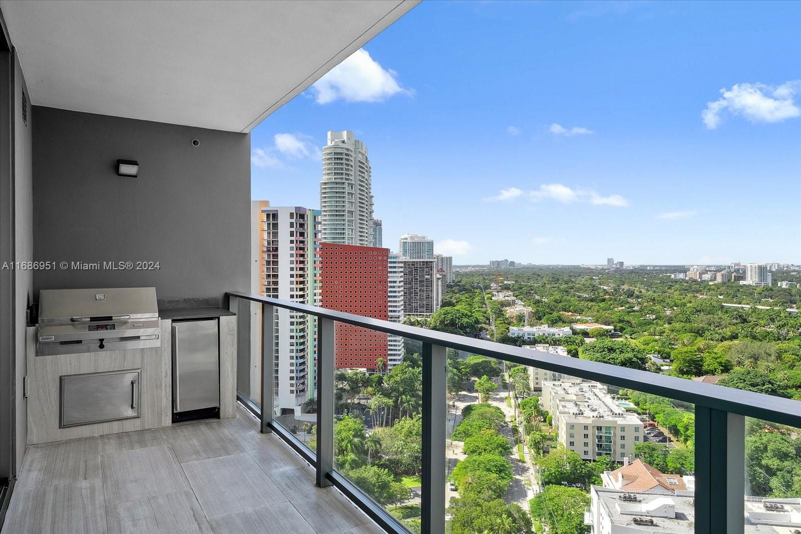 1451 Brickell Ave # 2205