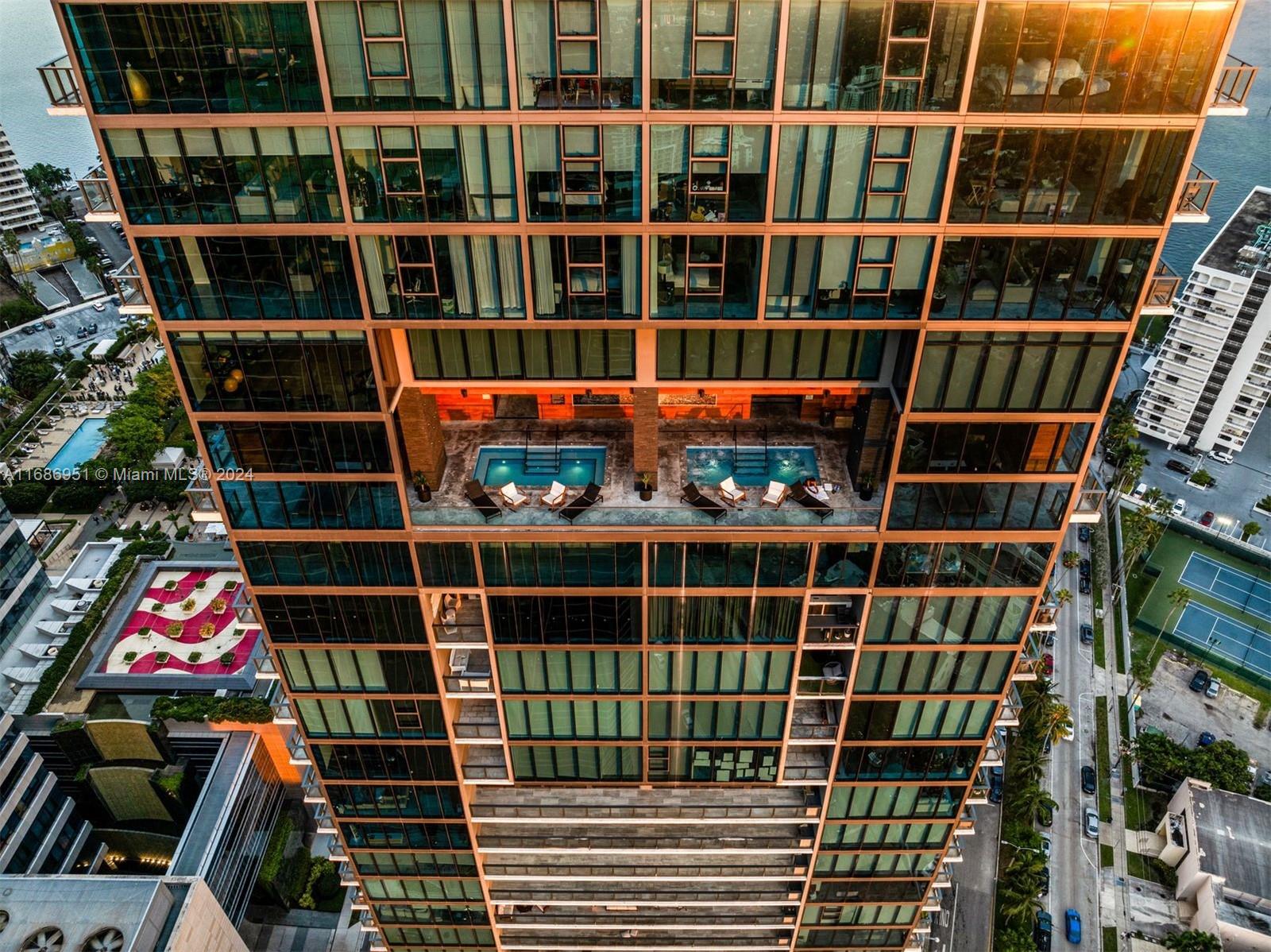 1451 Brickell Ave # 2205