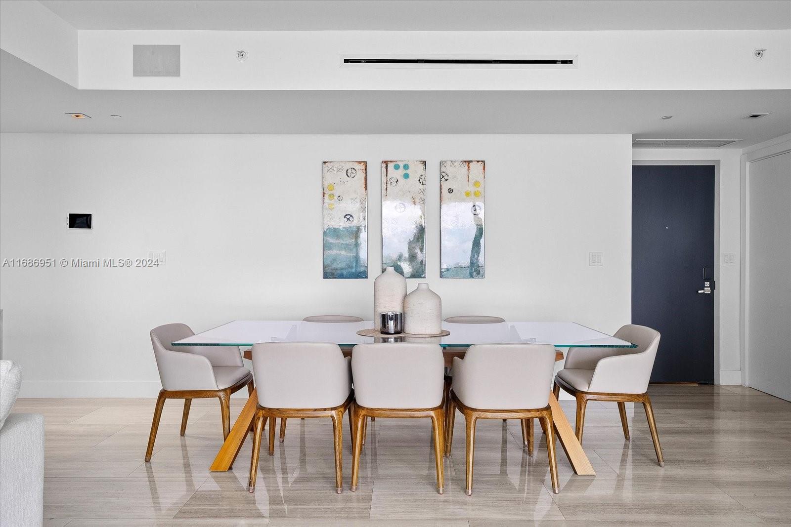 1451 Brickell Ave # 2205