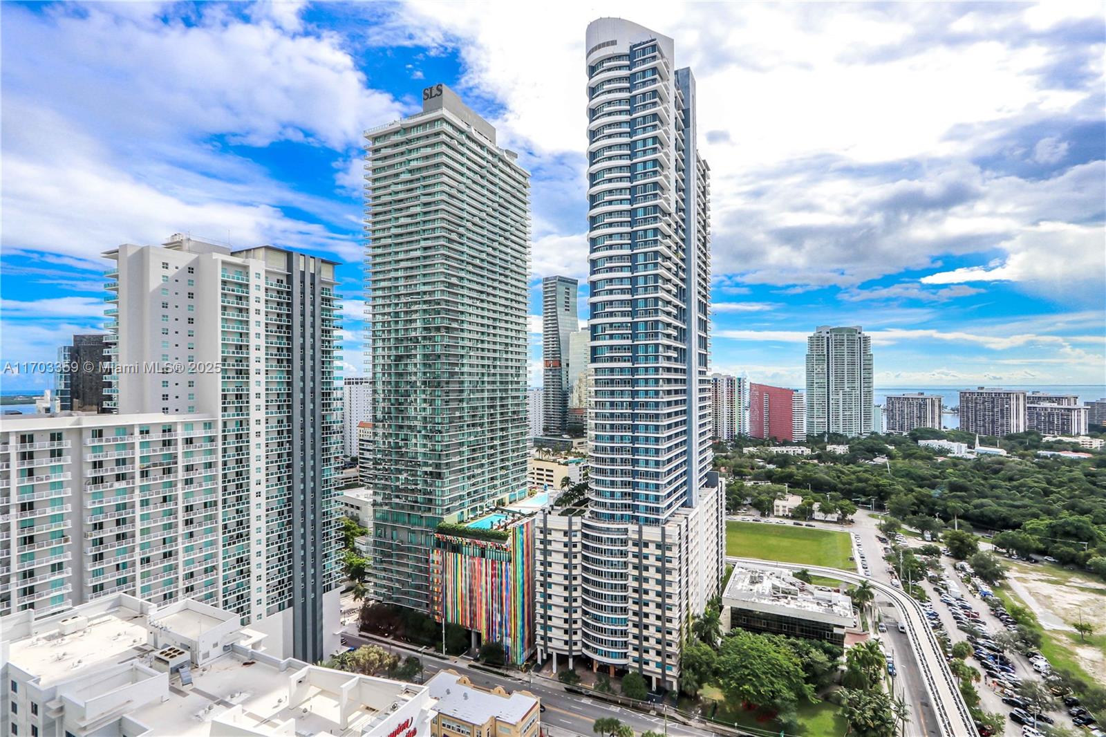 79 SW 12th St Unit: 3002-S
