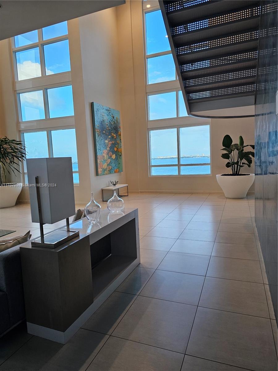 1900 N Bayshore Dr # 1803