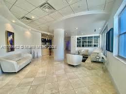 401 69th St # 1011