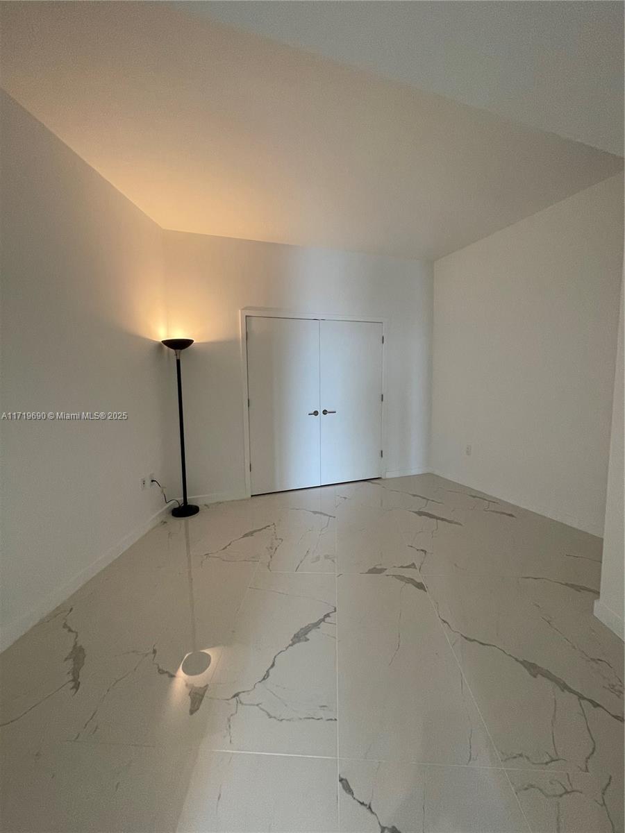851 NE 1st Ave # 2611