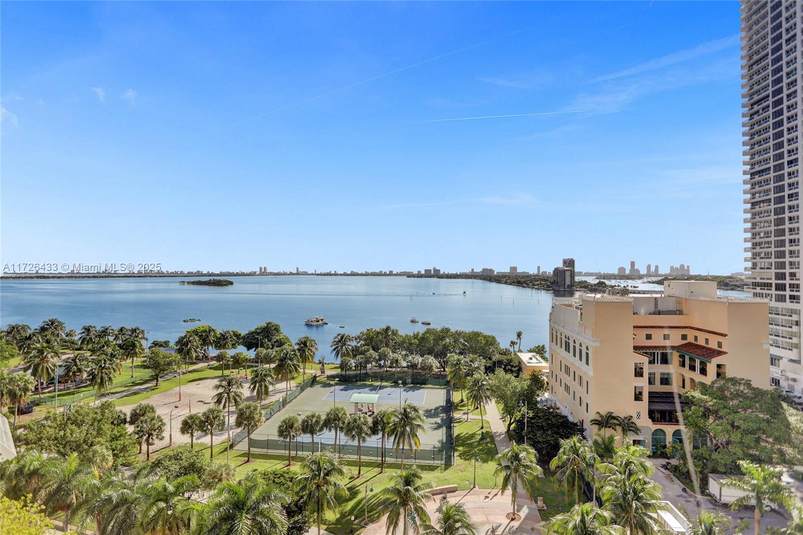 1750 N Bayshore Dr # 4805