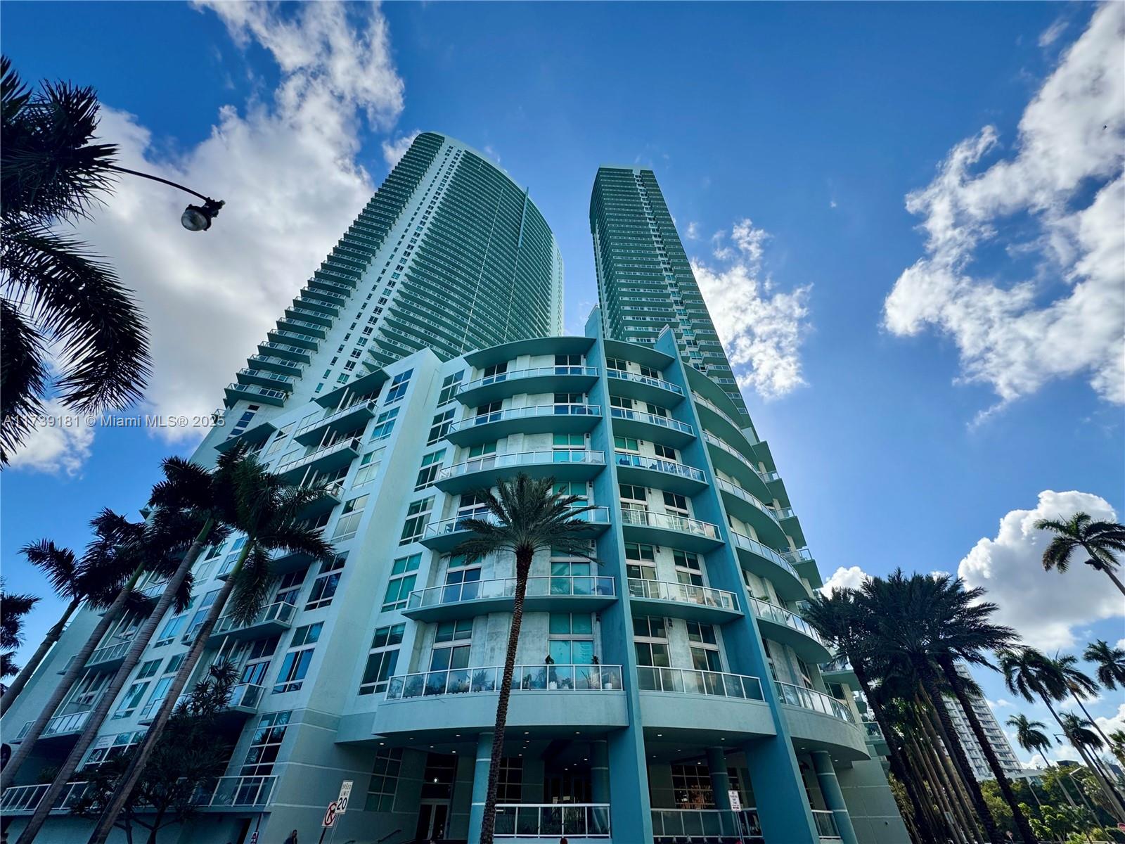 1900 N Bayshore Dr # 2010