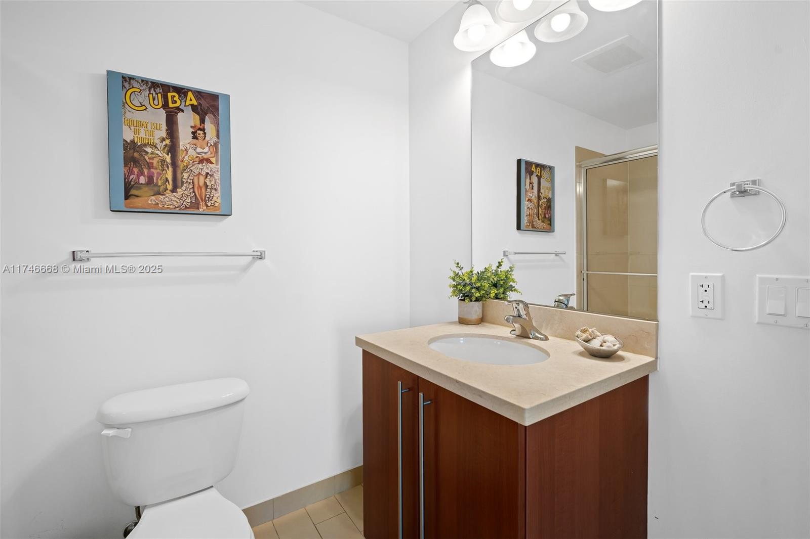 79 SW 12th St Unit: 2706-S