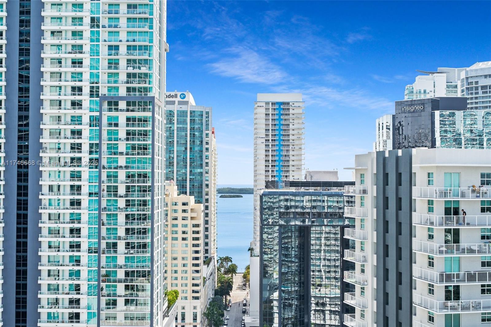 79 SW 12th St Unit: 2706-S