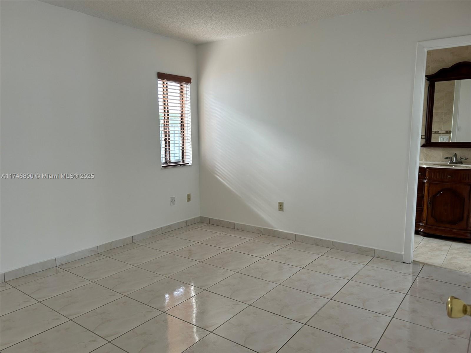 14355 SW 180th Ter