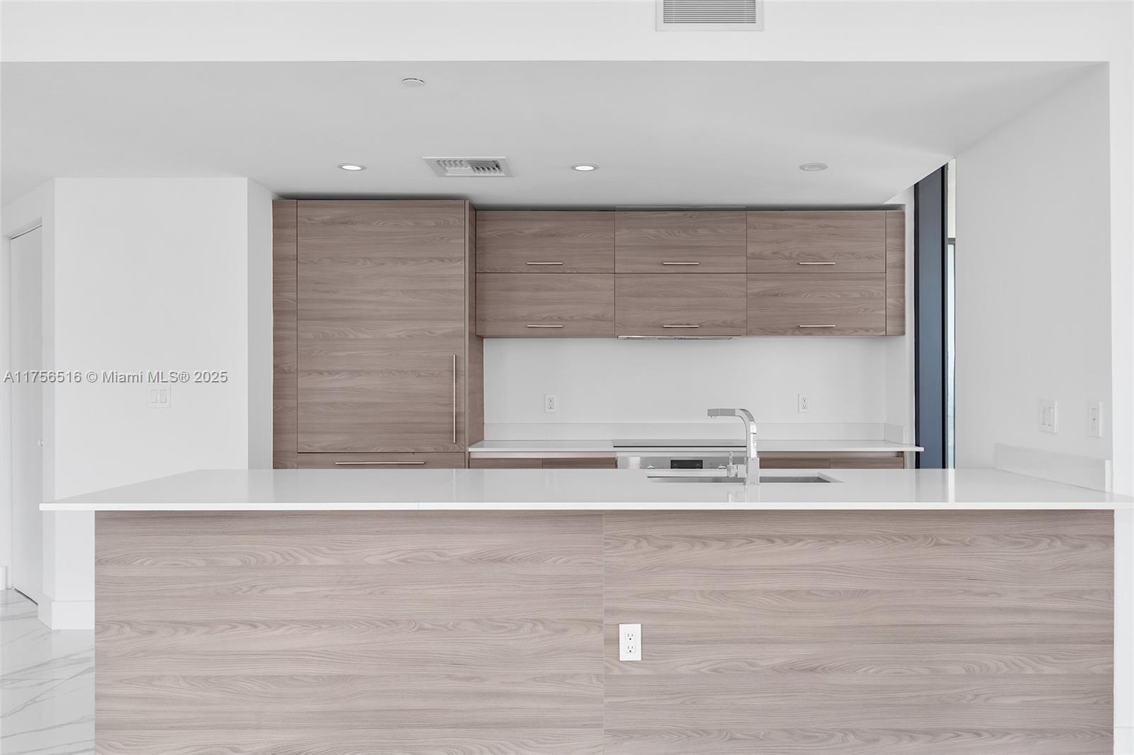 1300 S Miami Ave Unit: 2601