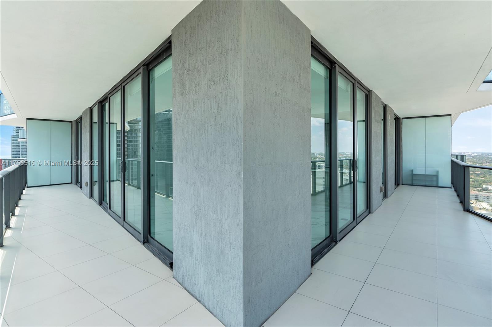 1300 S Miami Ave Unit: 2601