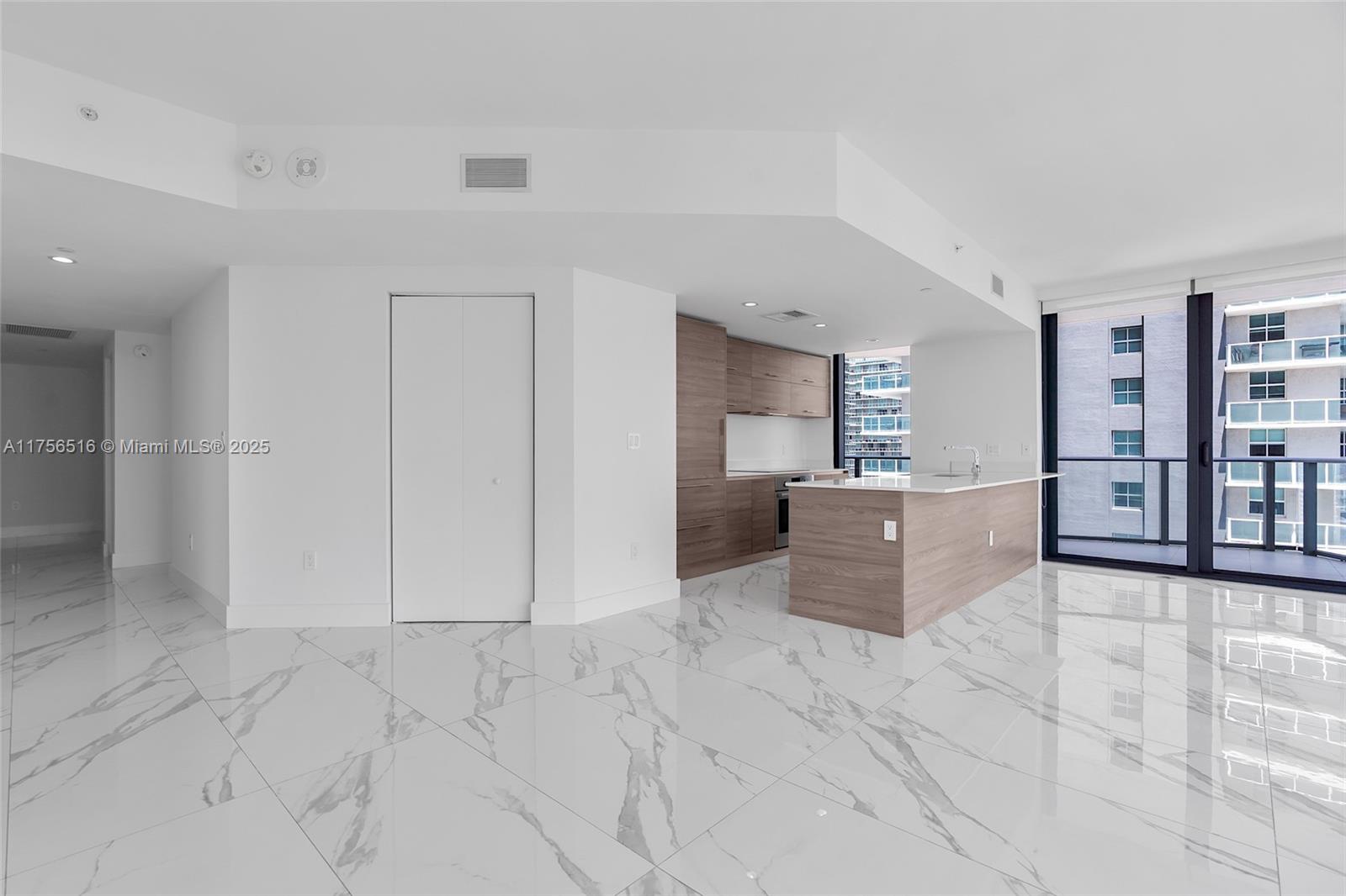 1300 S Miami Ave Unit: 2601