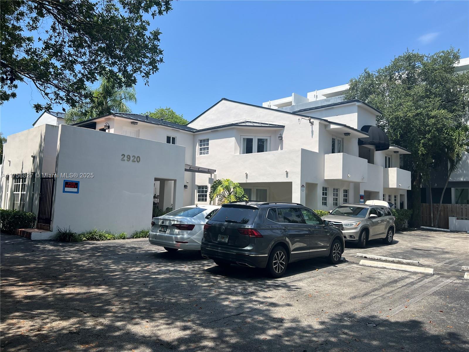 2918 Bird Ave # 8