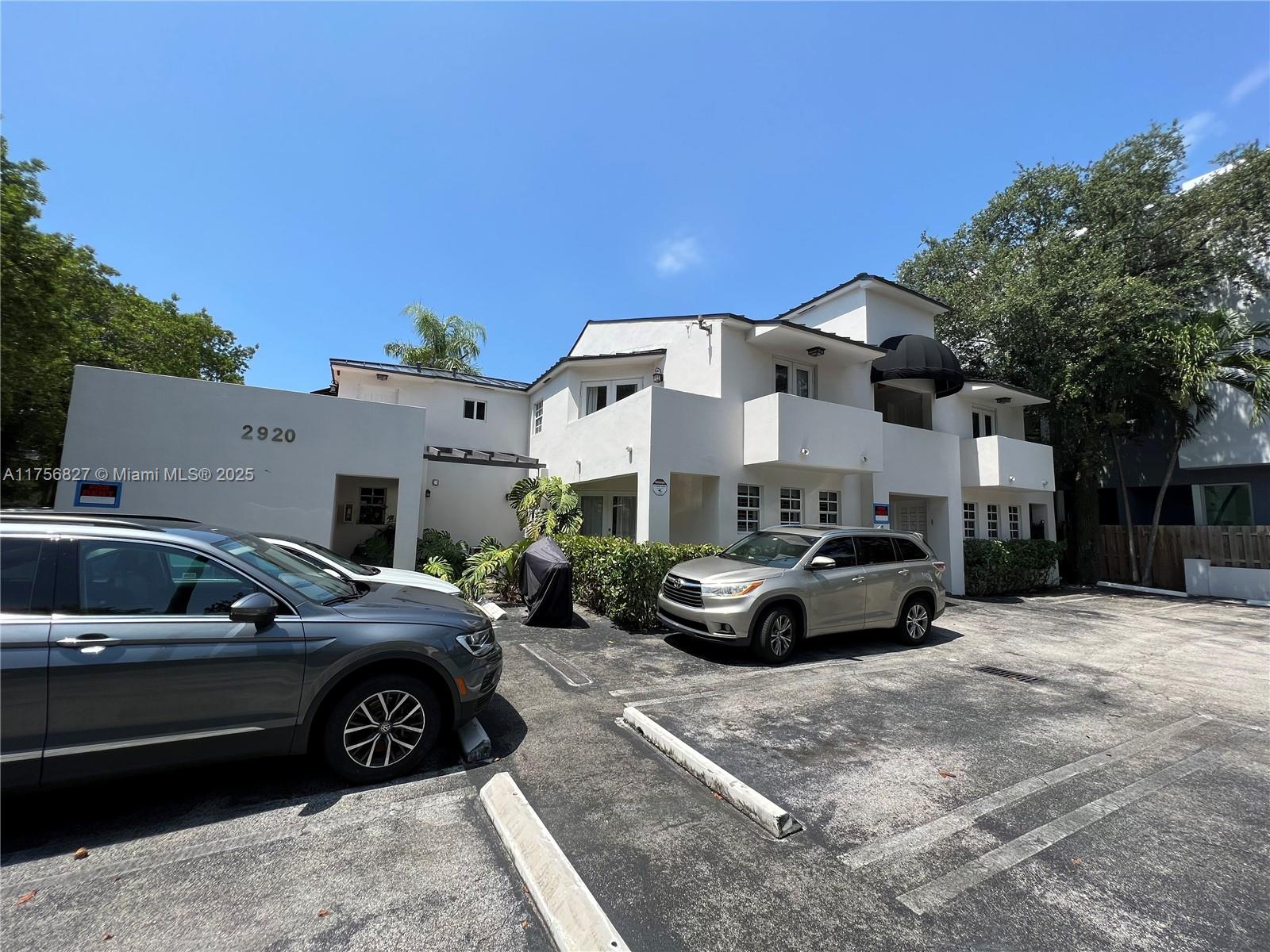 2918 Bird Ave # 8