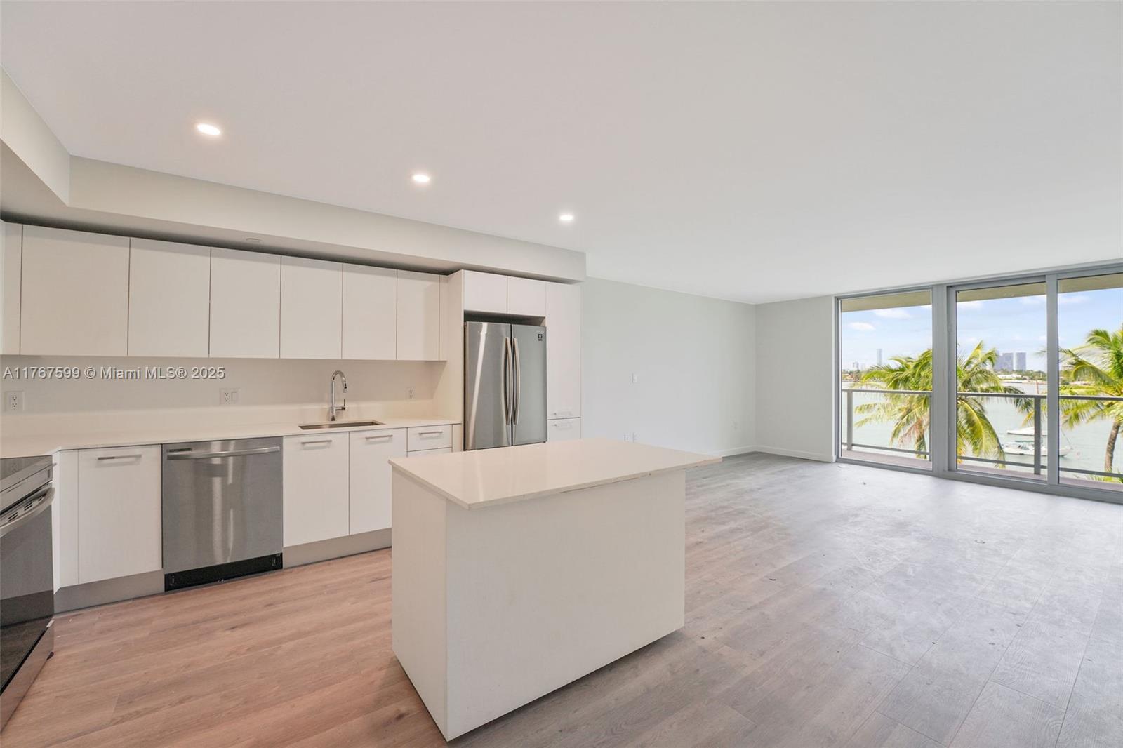 1500 Bay Rd # 1014 Unit: N-1014