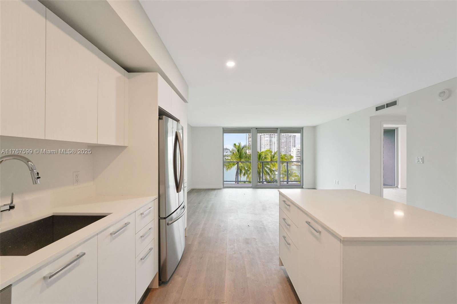 1500 Bay Rd # 1014 Unit: N-1014