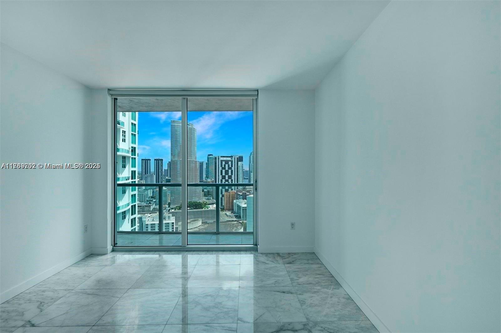 55 SE 6th St # 3401