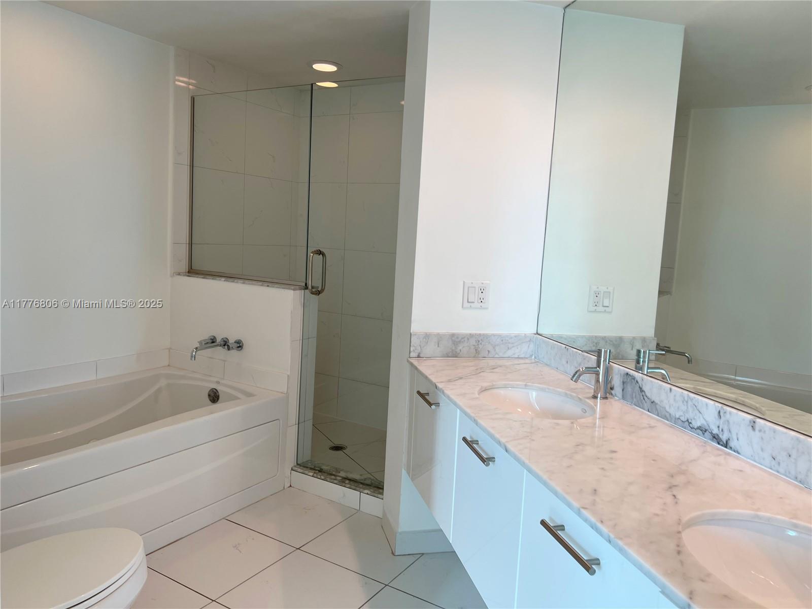 55 SE 6 St # 3402