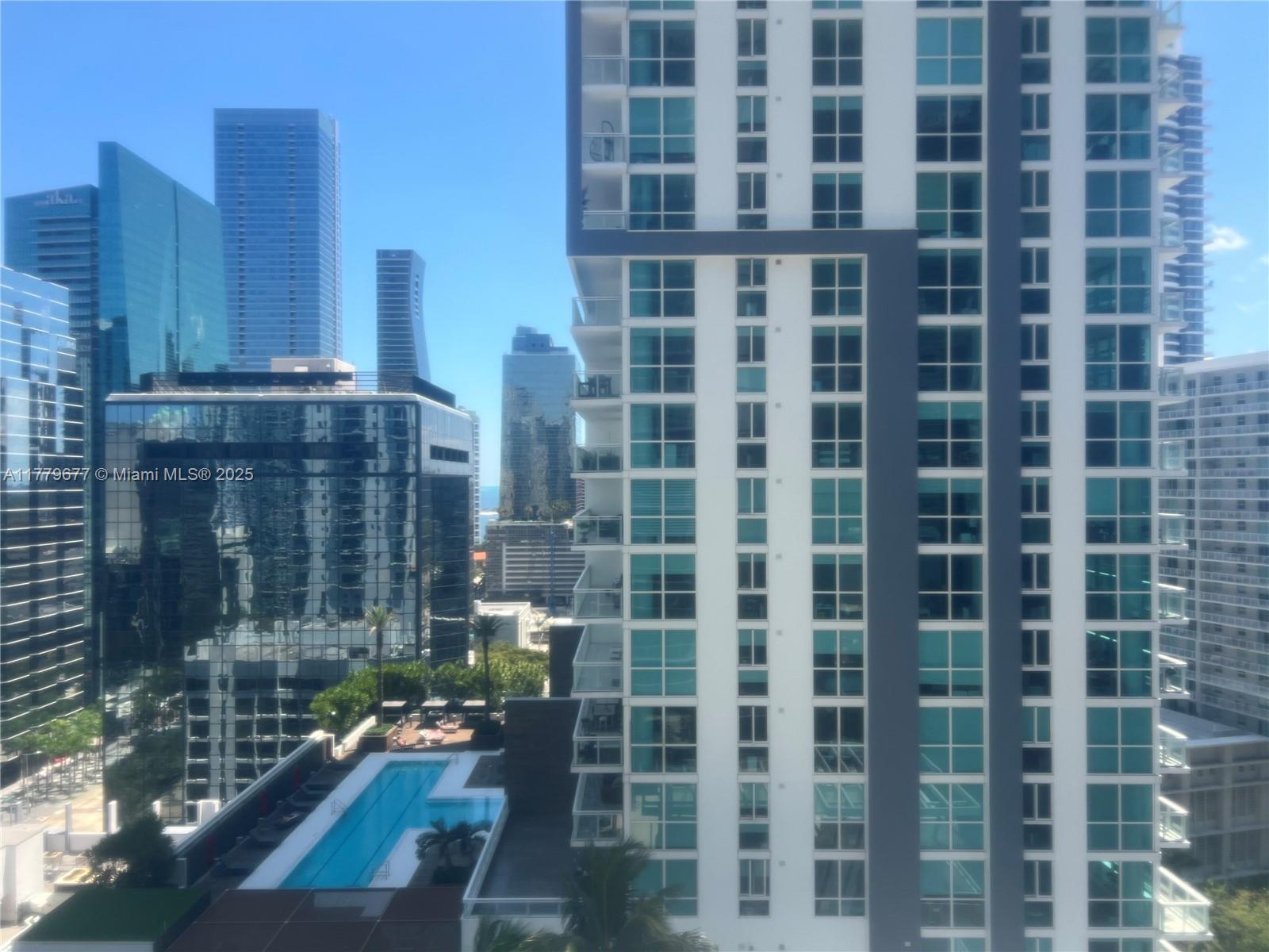 1050 Brickell Ave # 1912