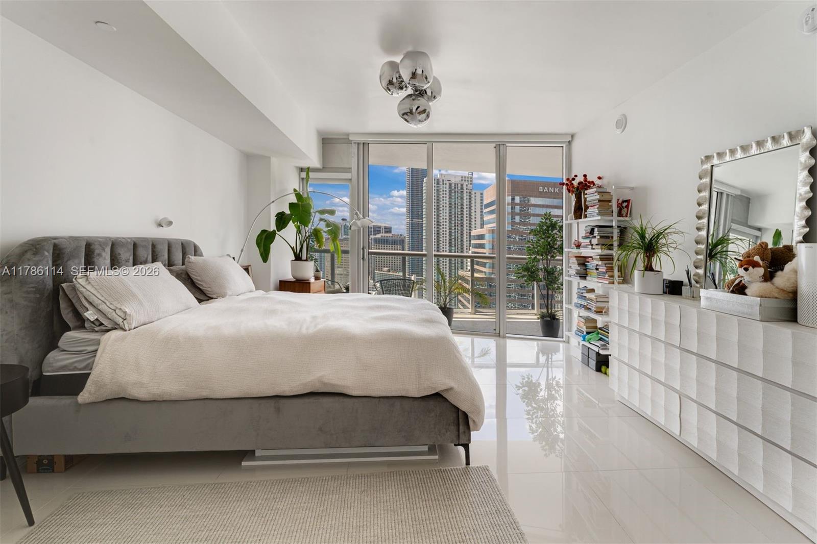 495 Brickell Ave # 3509