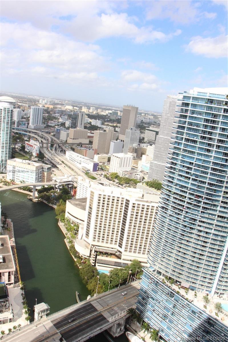 475 Brickell Ave # 5012