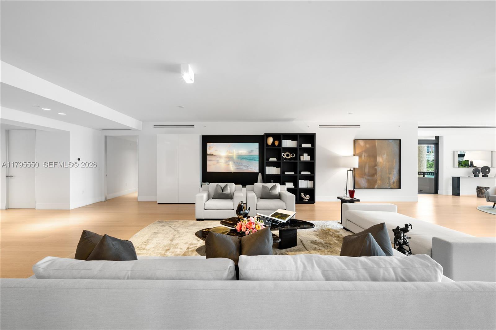 Palazzo Del Sol 7025