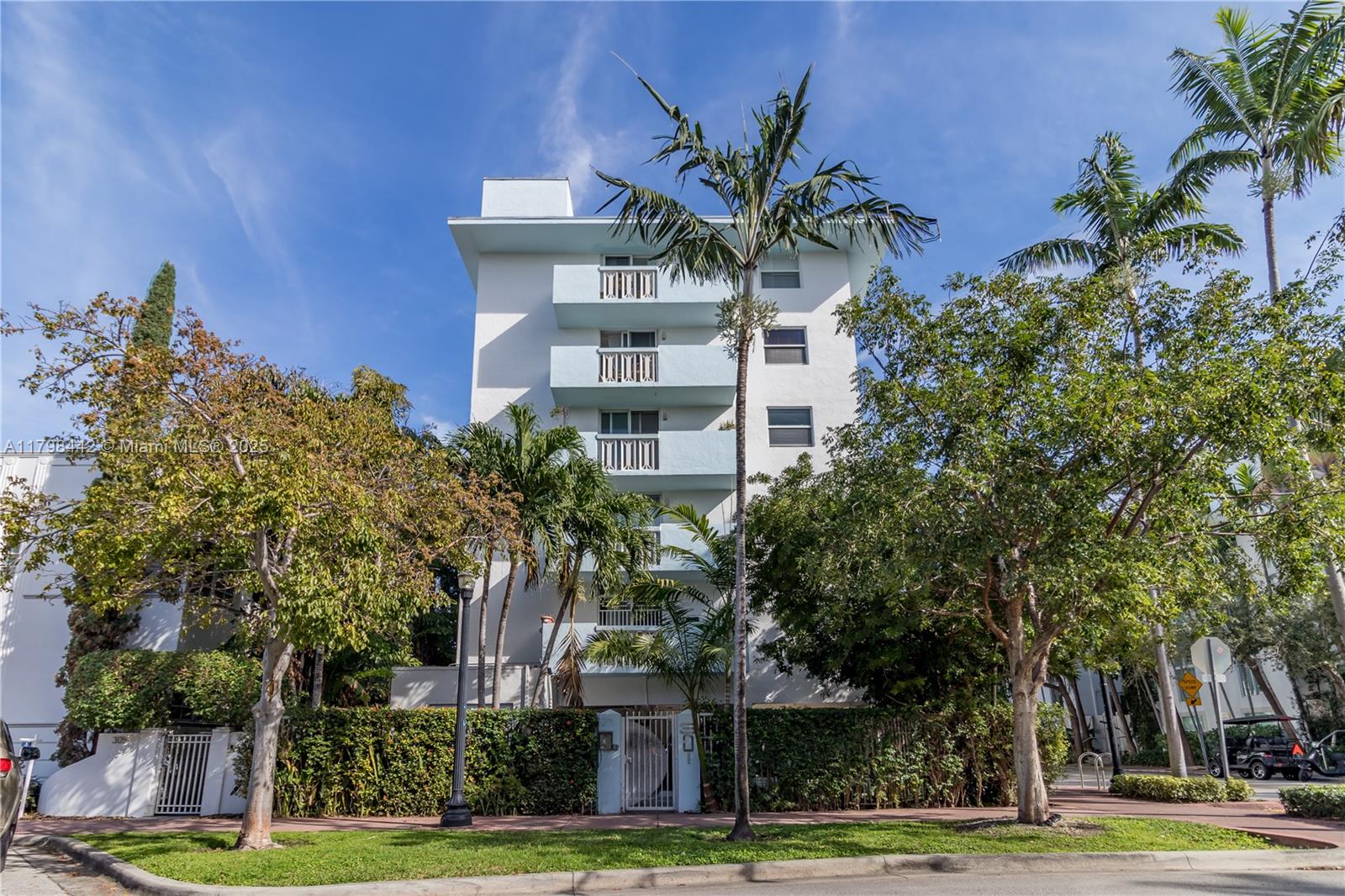 301 Jefferson Ave # 4D