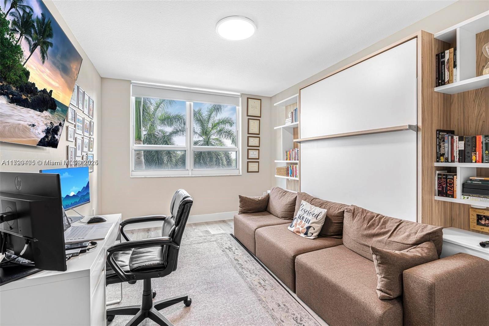 2000 N Bayshore # 314