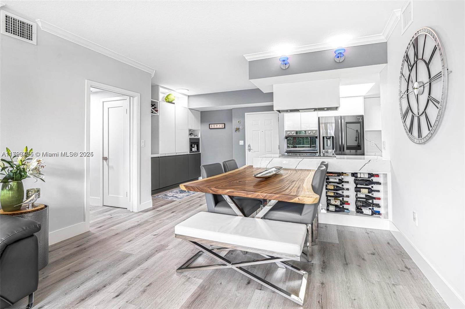 2000 N Bayshore # 314