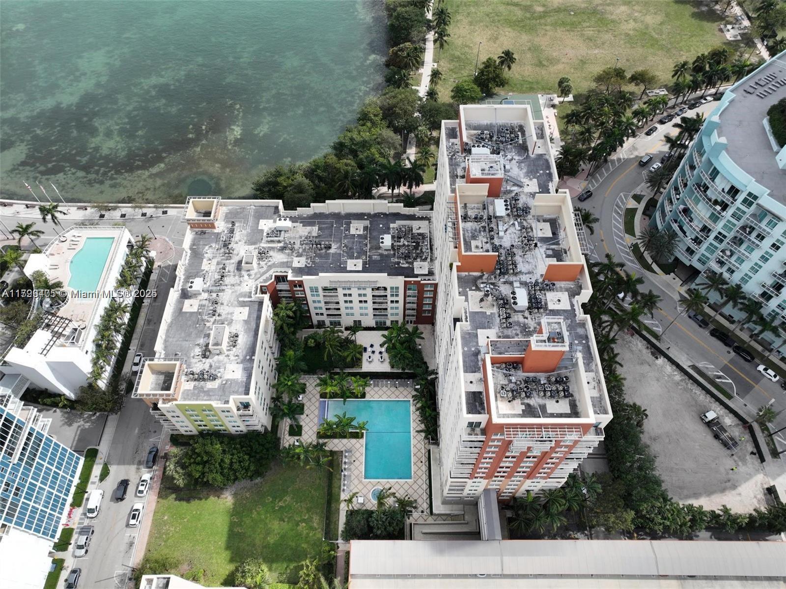 2000 N Bayshore # 314