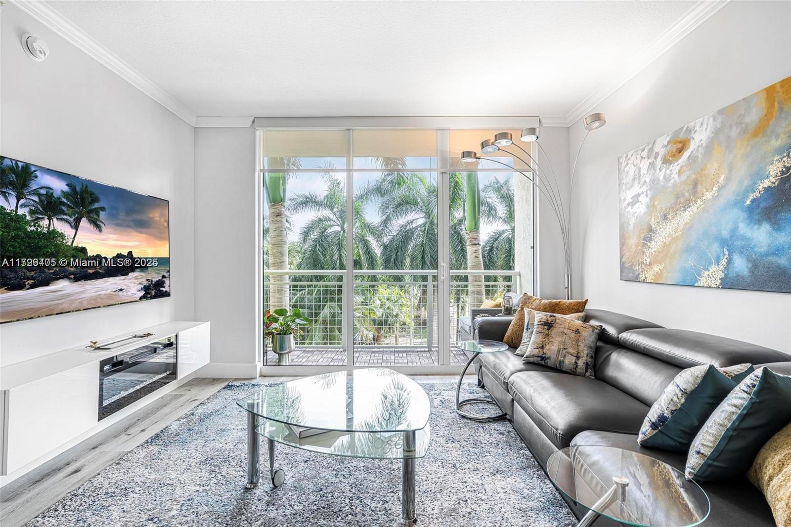 2000 N Bayshore # 314