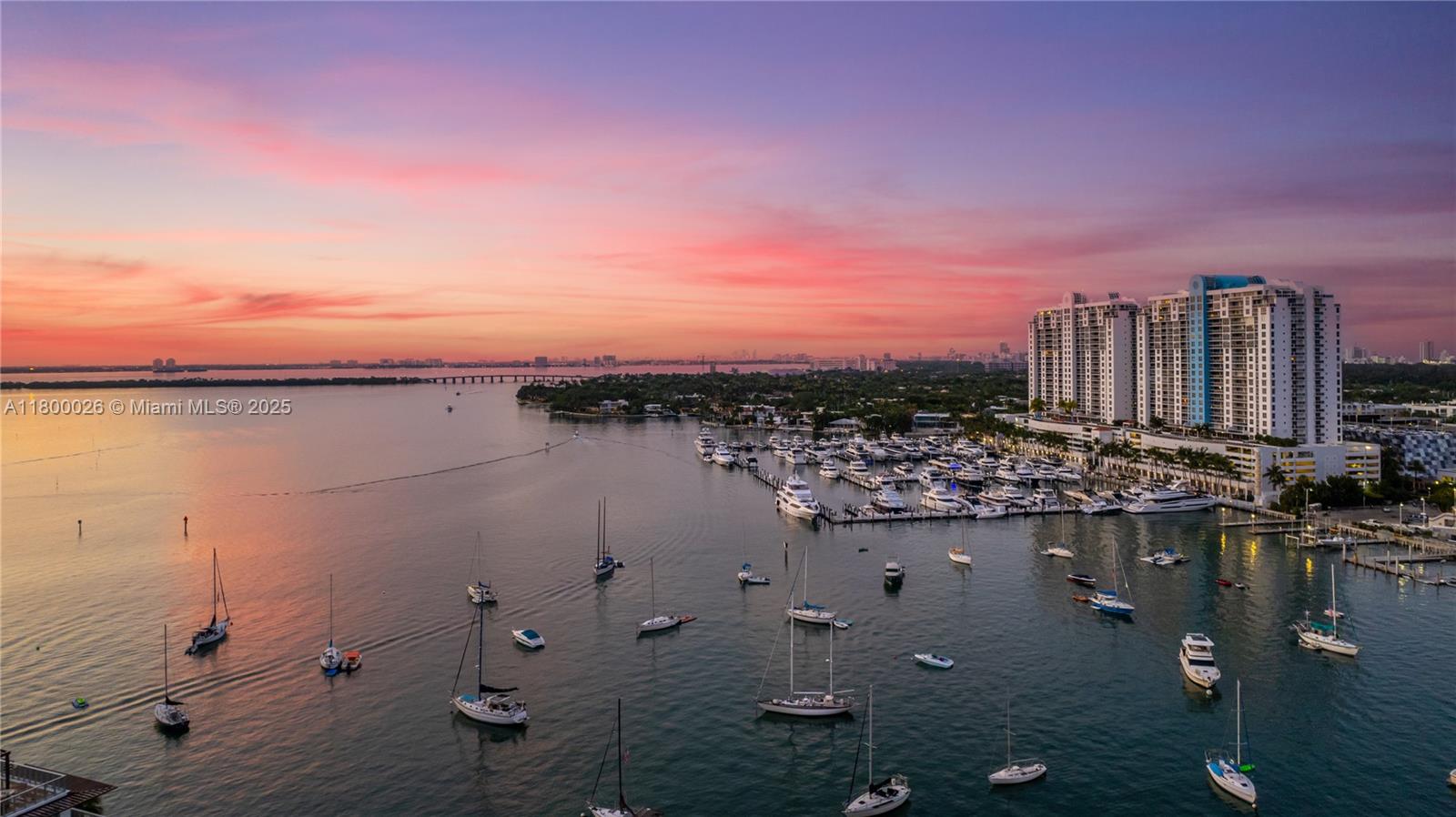 1800 Sunset Harbour 1202/04