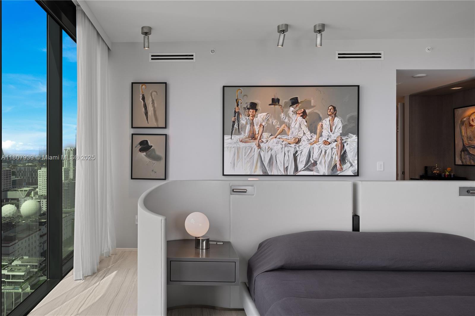 One Thousand Museum 3201