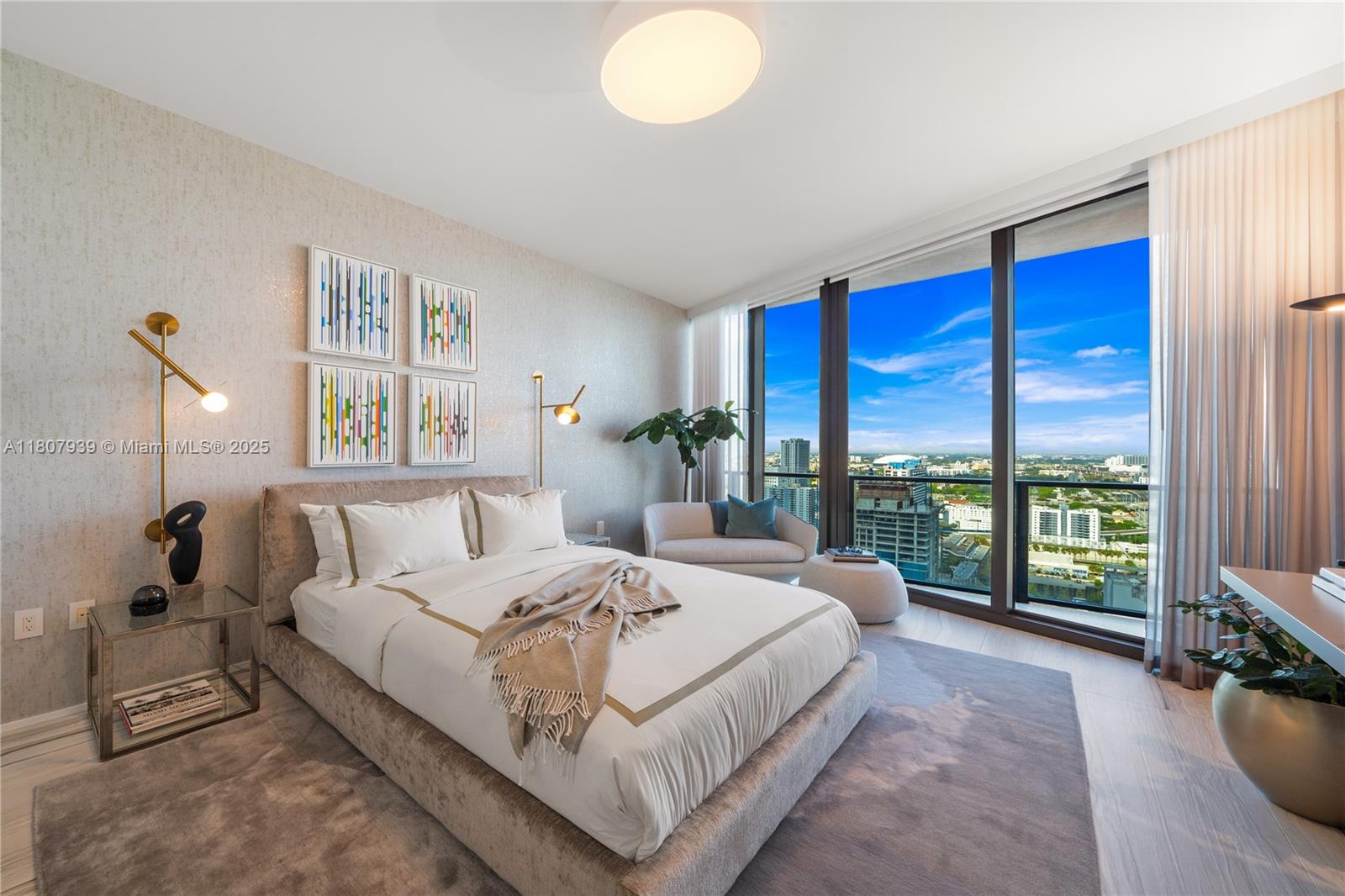 One Thousand Museum 3201