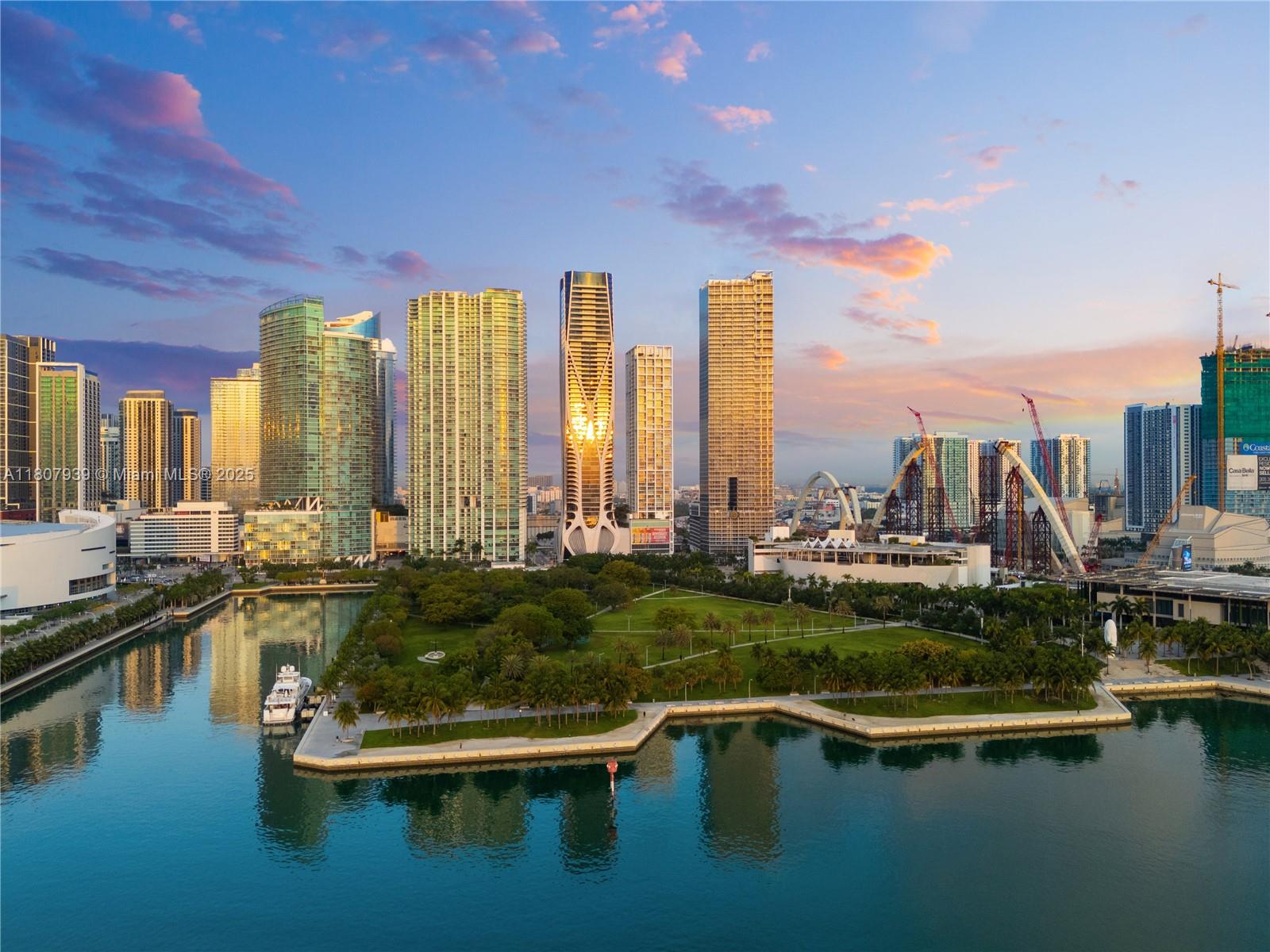 One Thousand Museum 3201