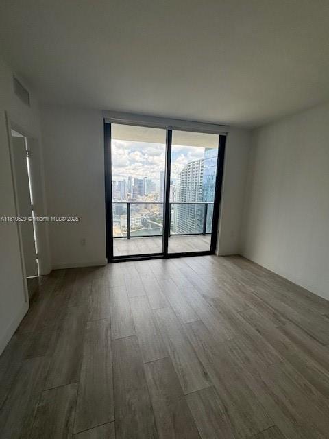 45 SW 9th St # 4010